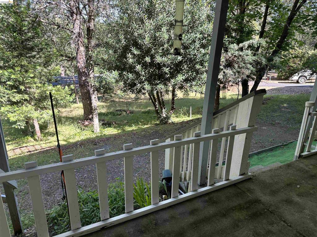 12948 Mueller Dr, Groveland, CA 95321