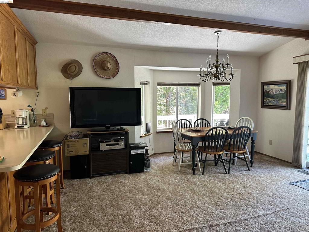 12948 Mueller Dr, Groveland, CA 95321