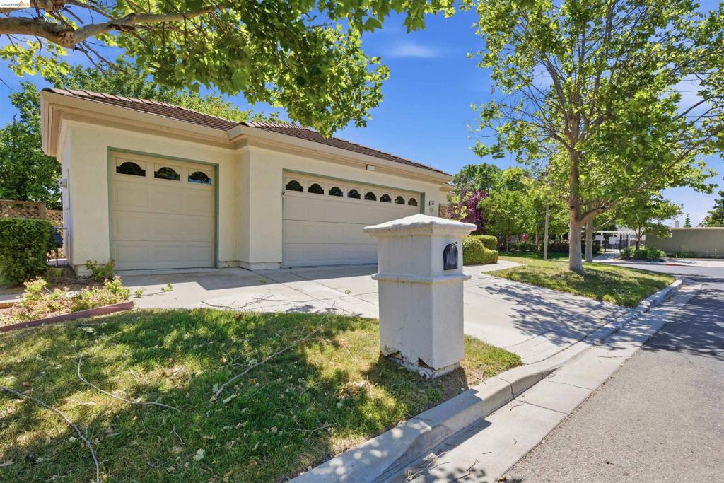 362 Ruby Ter, Brentwood (CC), CA 94513