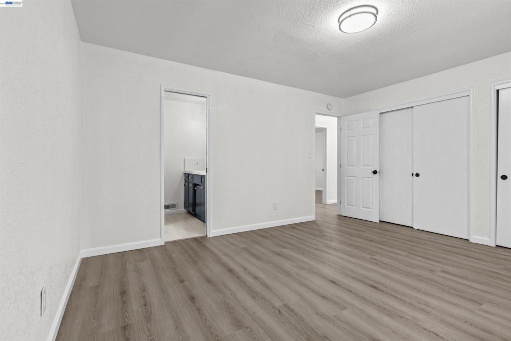 705 W Rumble Rd, Modesto, CA 95350