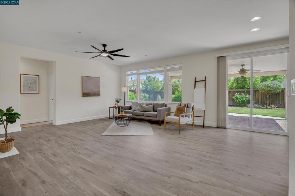 402 Madera St, Brentwood (CC), CA 94513