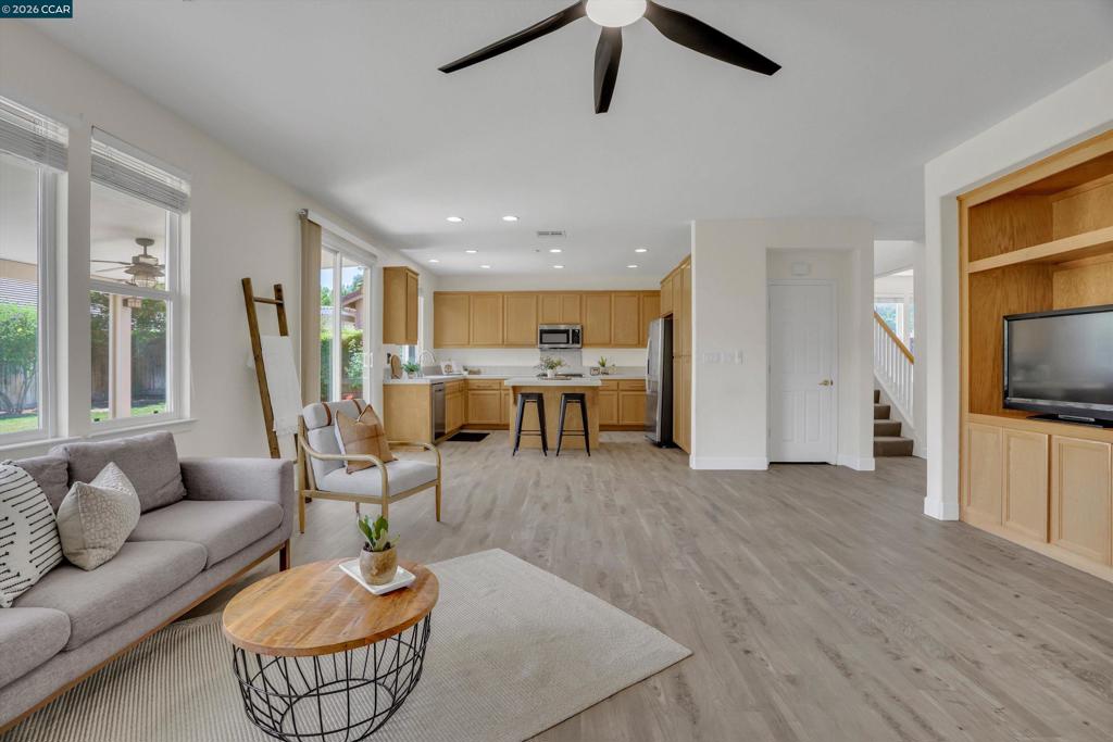 402 Madera St, Brentwood (CC), CA 94513
