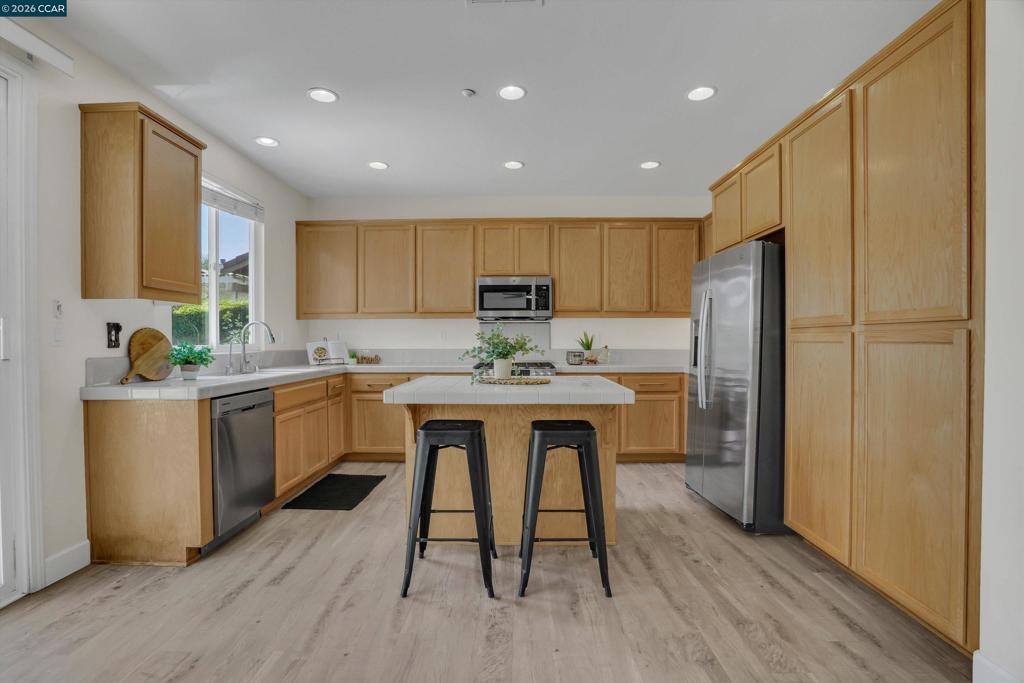 402 Madera St, Brentwood (CC), CA 94513
