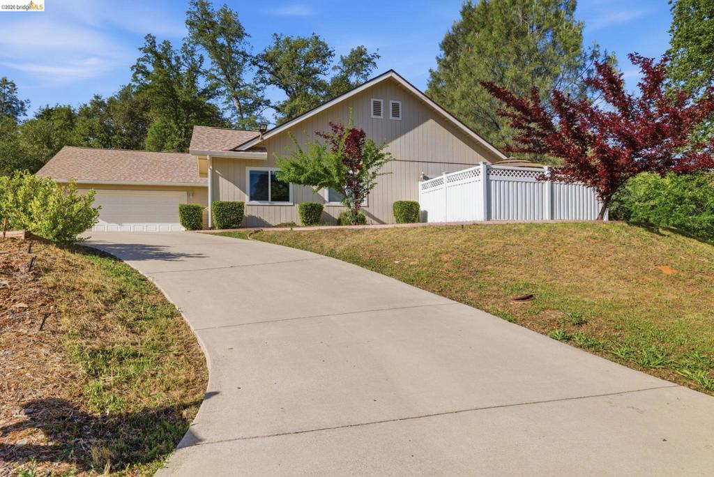 18272 Cara Lane, Jamestown, CA 95327