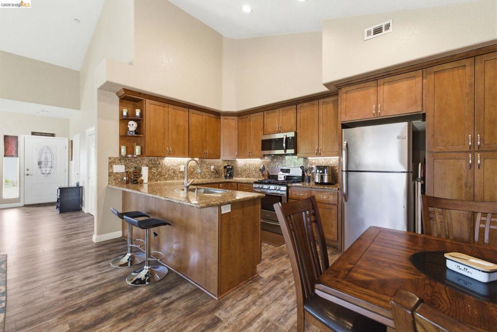 18272 Cara Lane, Jamestown, CA 95327