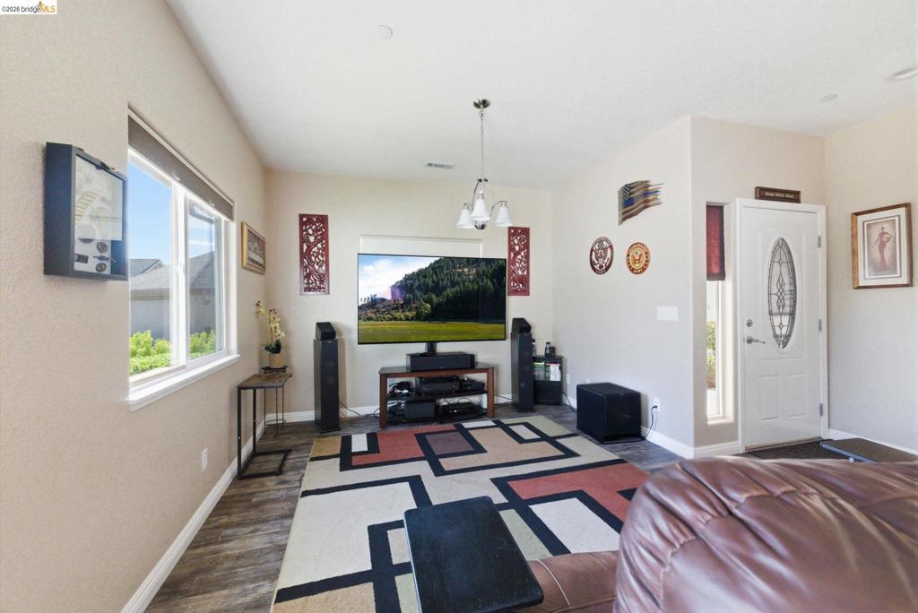 18272 Cara Lane, Jamestown, CA 95327