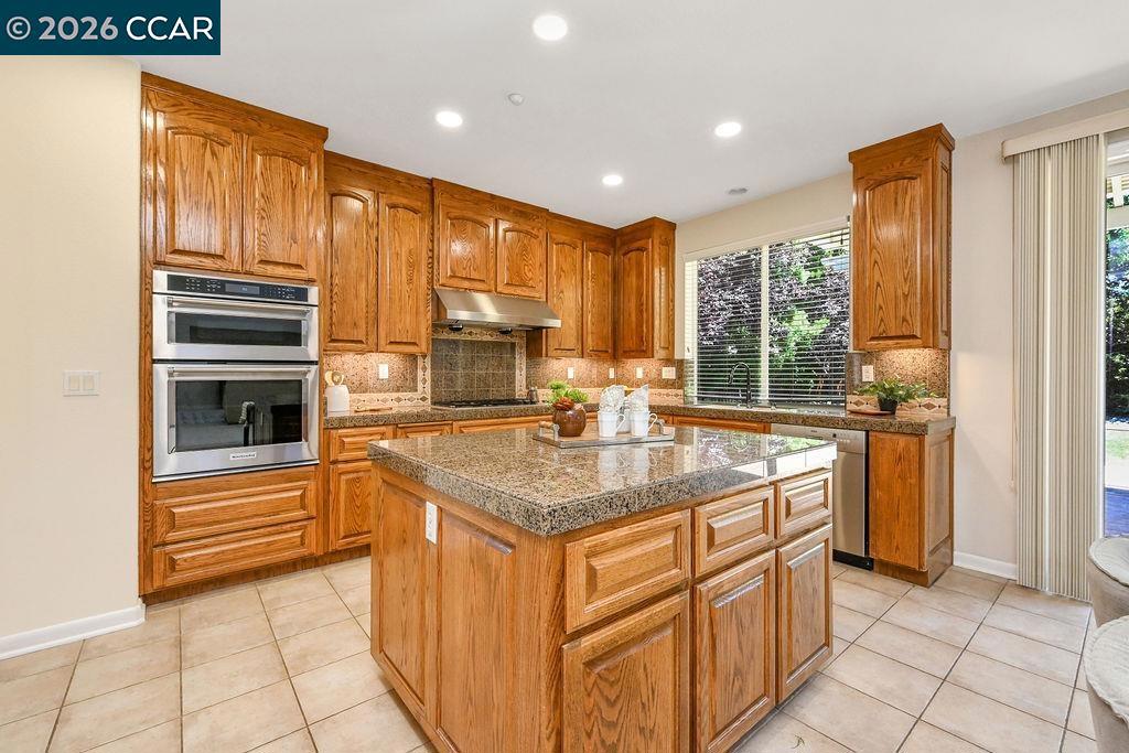 2320 Demartini Ln, Brentwood (CC), CA 94513