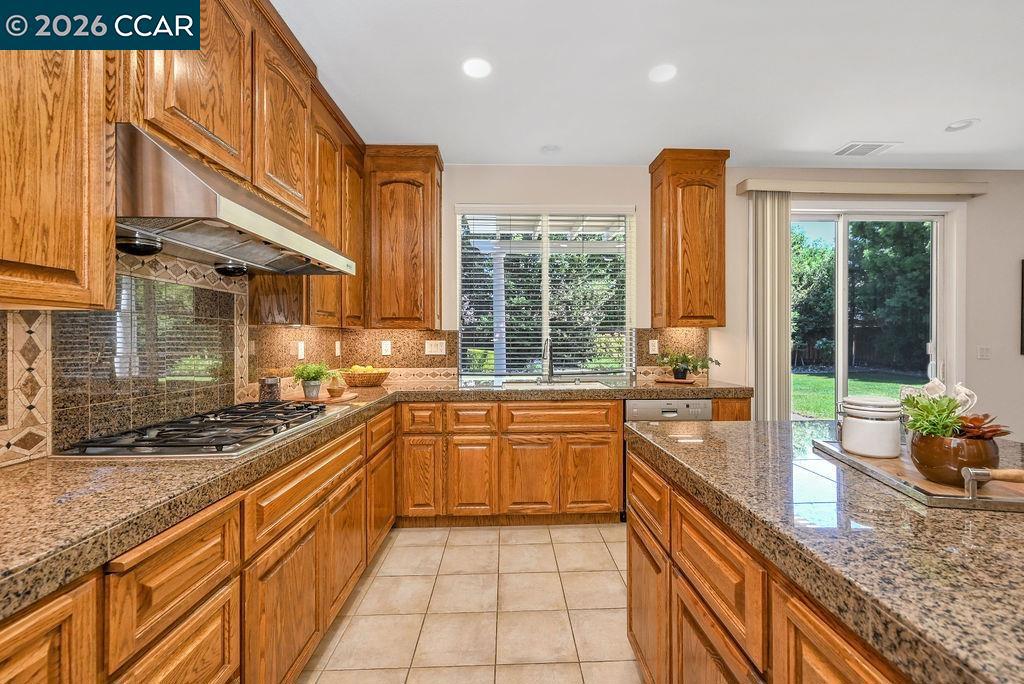 2320 Demartini Ln, Brentwood (CC), CA 94513