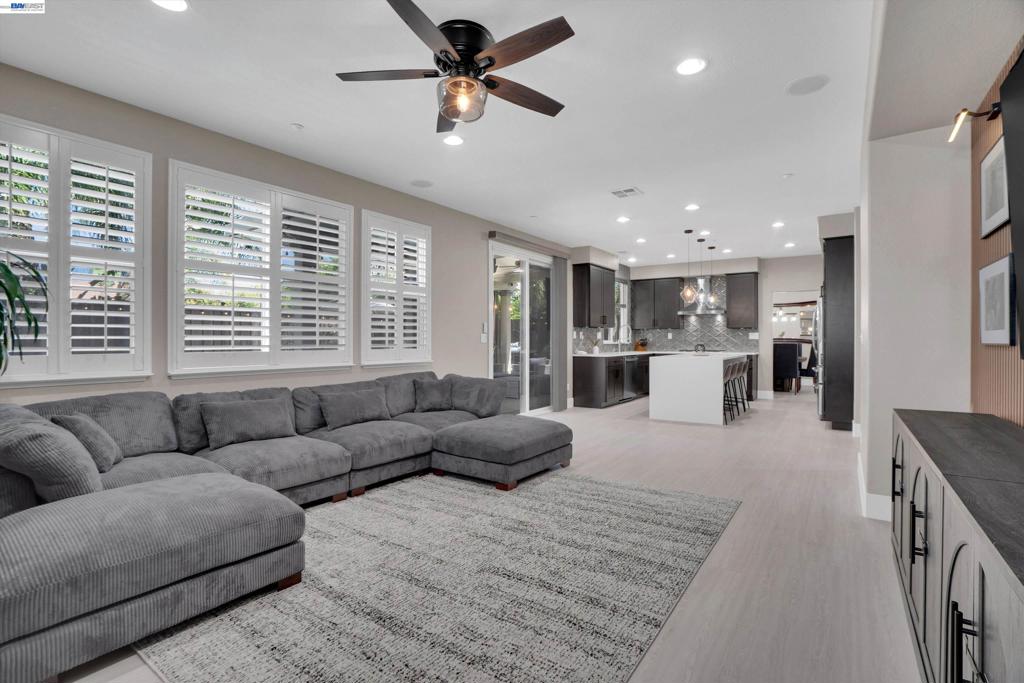 609 Coconut Ct, Brentwood (CC), CA 94513