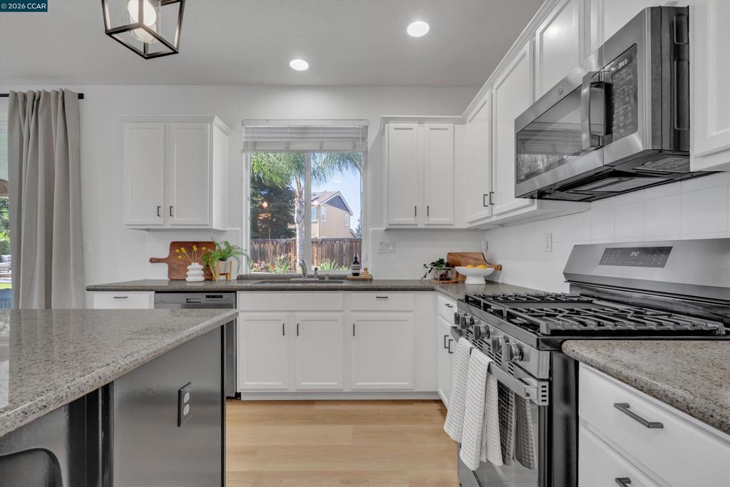 2057 Saffron Ct, Brentwood (CC), CA 94513