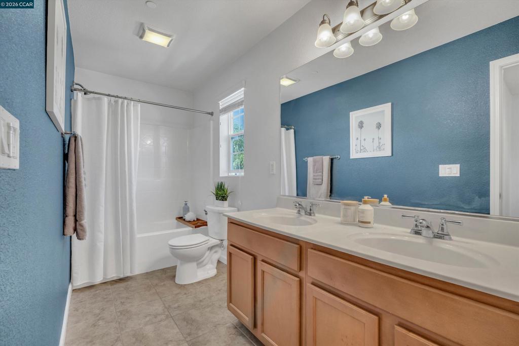 2057 Saffron Ct, Brentwood (CC), CA 94513