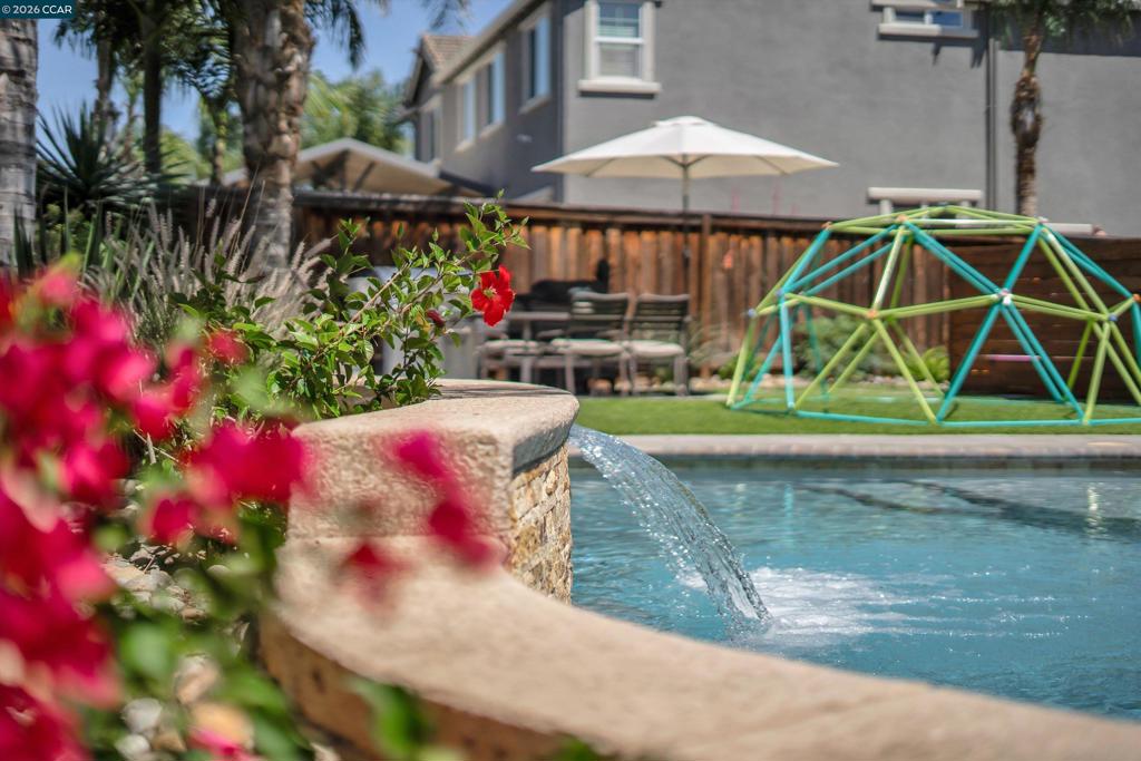 2057 Saffron Ct, Brentwood (CC), CA 94513