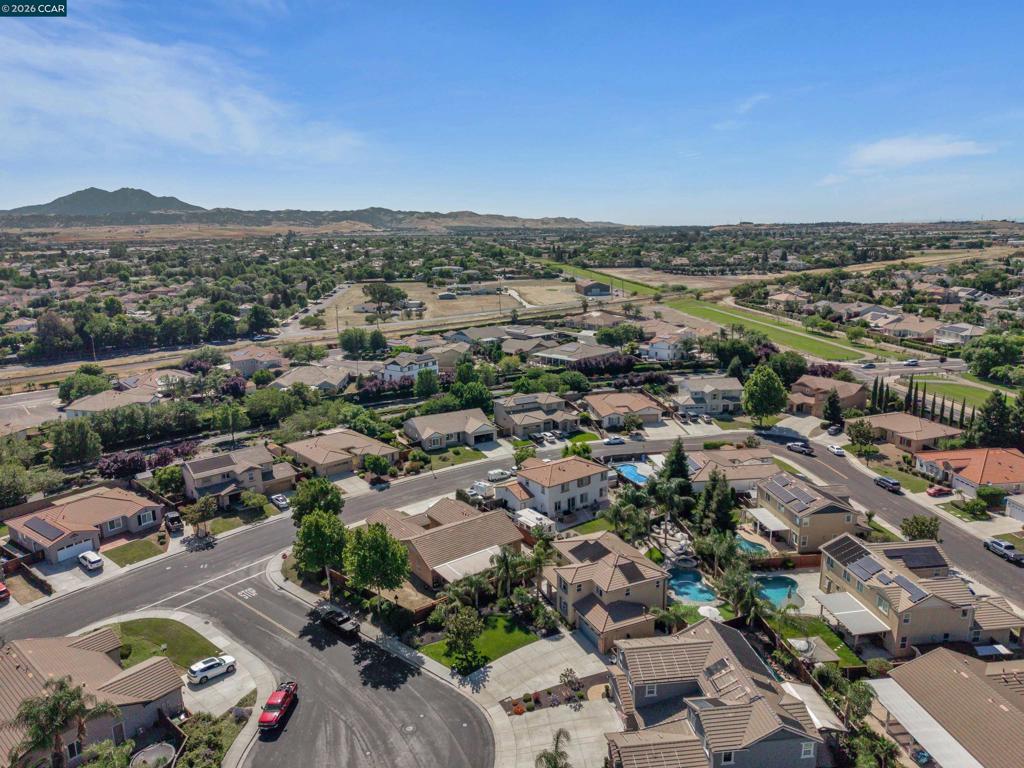 2057 Saffron Ct, Brentwood (CC), CA 94513