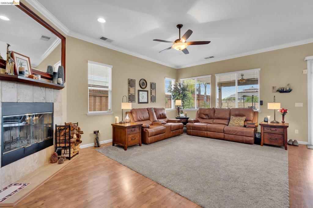 2611 Torrey Pines Dr, Brentwood (CC), CA 94513
