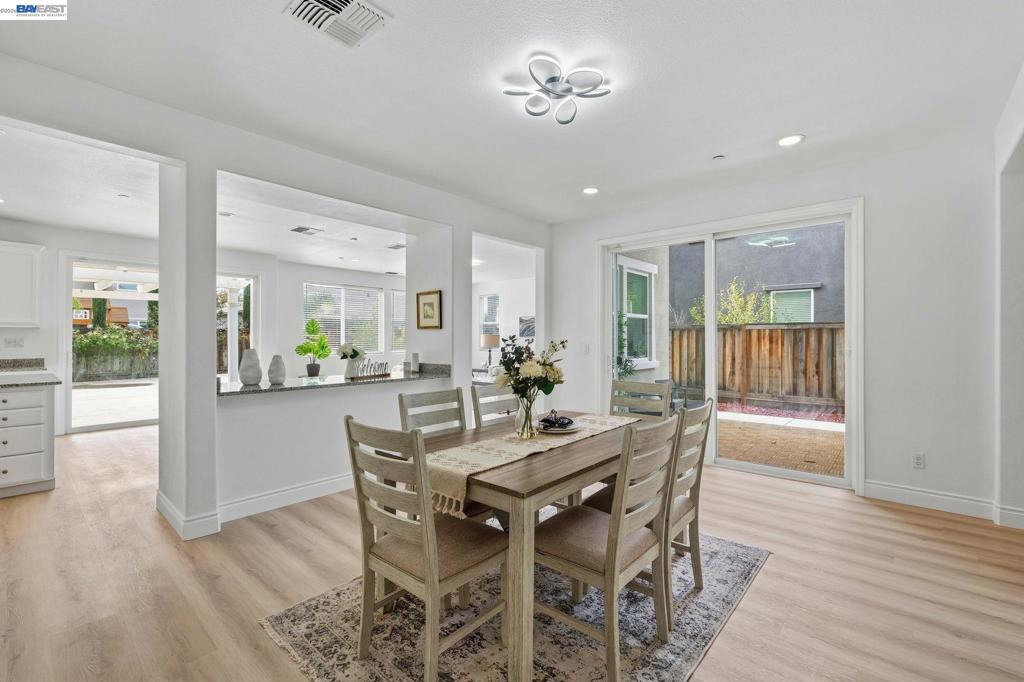 574 Mandevilla Dr, Brentwood (CC), CA 94513