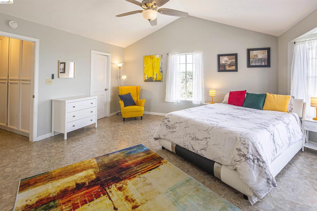 5448 Arbolada DR, La Grange, CA 95329