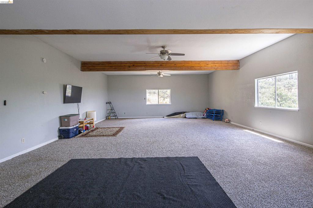5448 Arbolada DR, La Grange, CA 95329