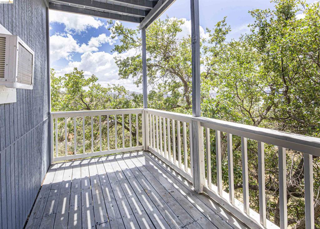 5448 Arbolada DR, La Grange, CA 95329