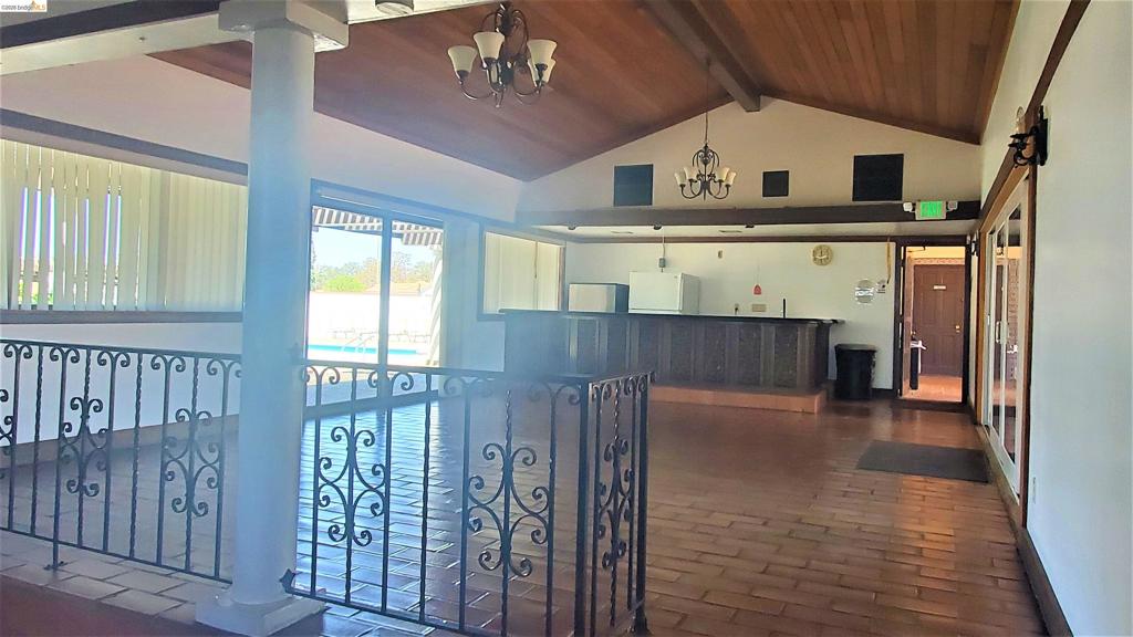 5448 Arbolada DR, La Grange, CA 95329