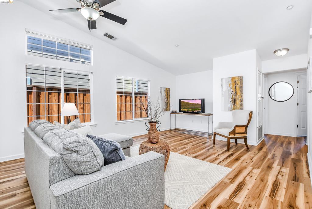2076 Heartland Cir, Brentwood (CC), CA 94513