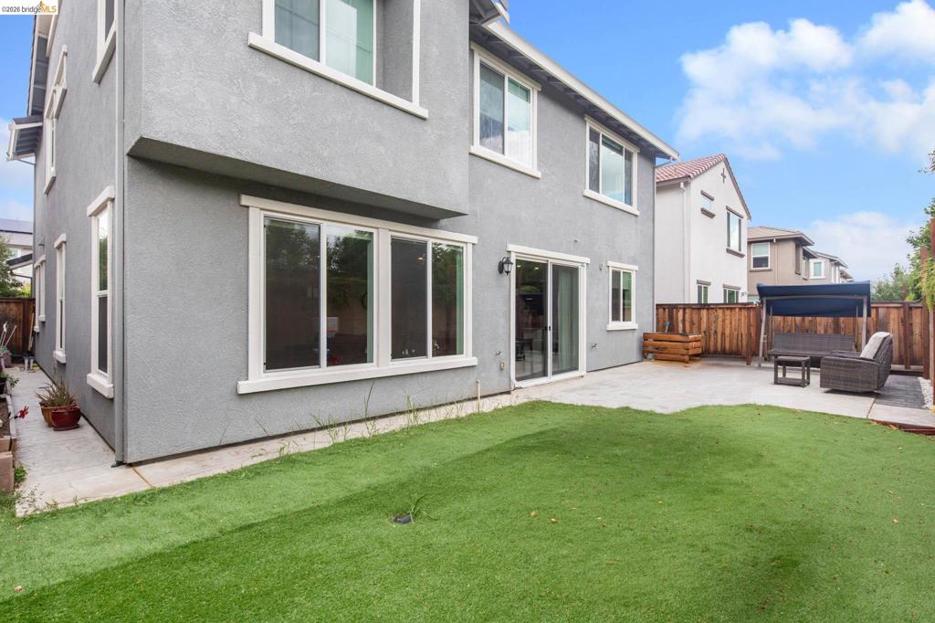 Open Photo