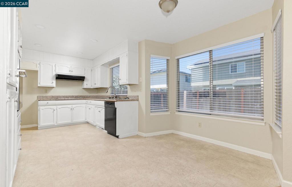 1403 Sextant Way, Manteca, CA 95337