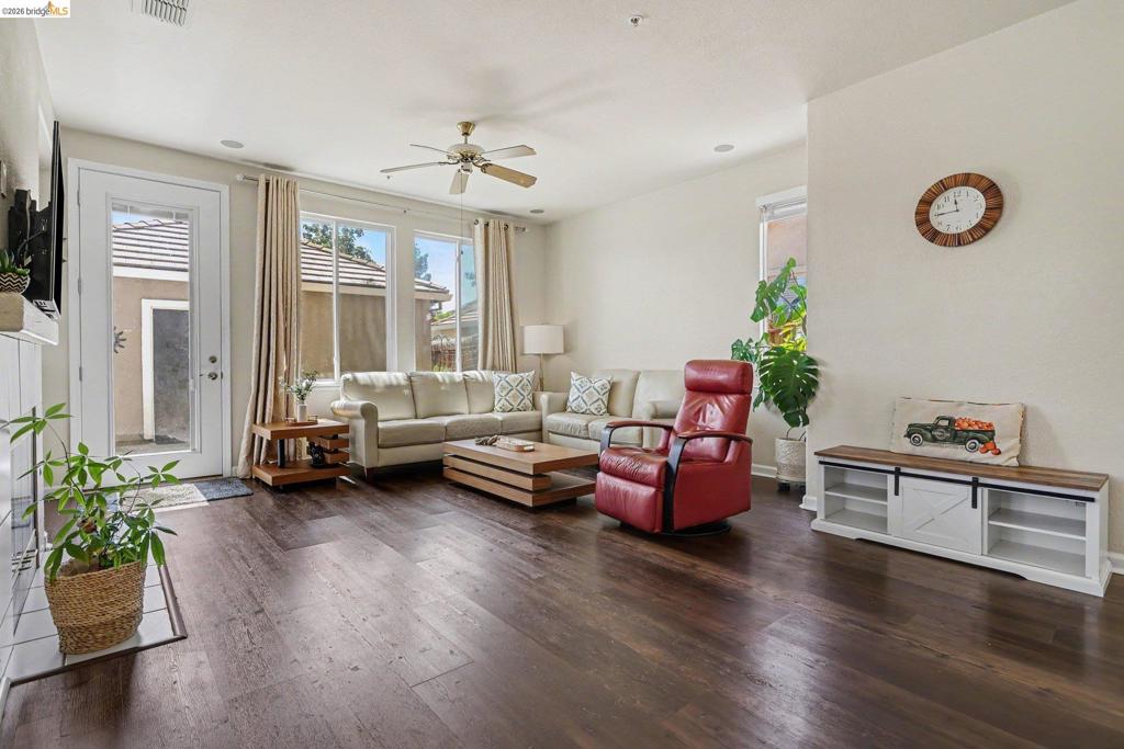 52 Rockwell St, Brentwood (CC), CA 94513-4478