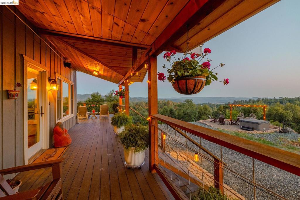 18850 Cherokee Rd, Sonora, CA 95370