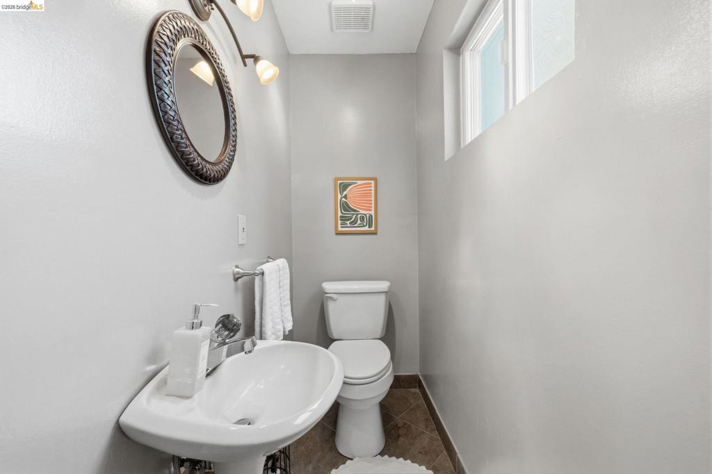 18850 Cherokee Rd, Sonora, CA 95370