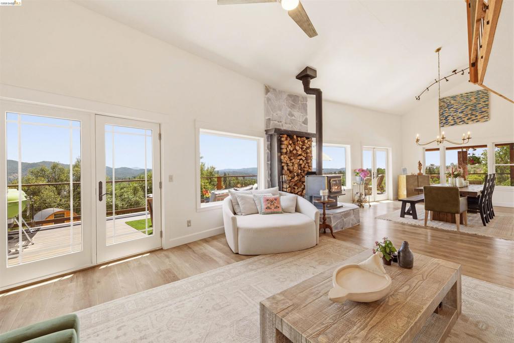 18850 Cherokee Rd, Sonora, CA 95370