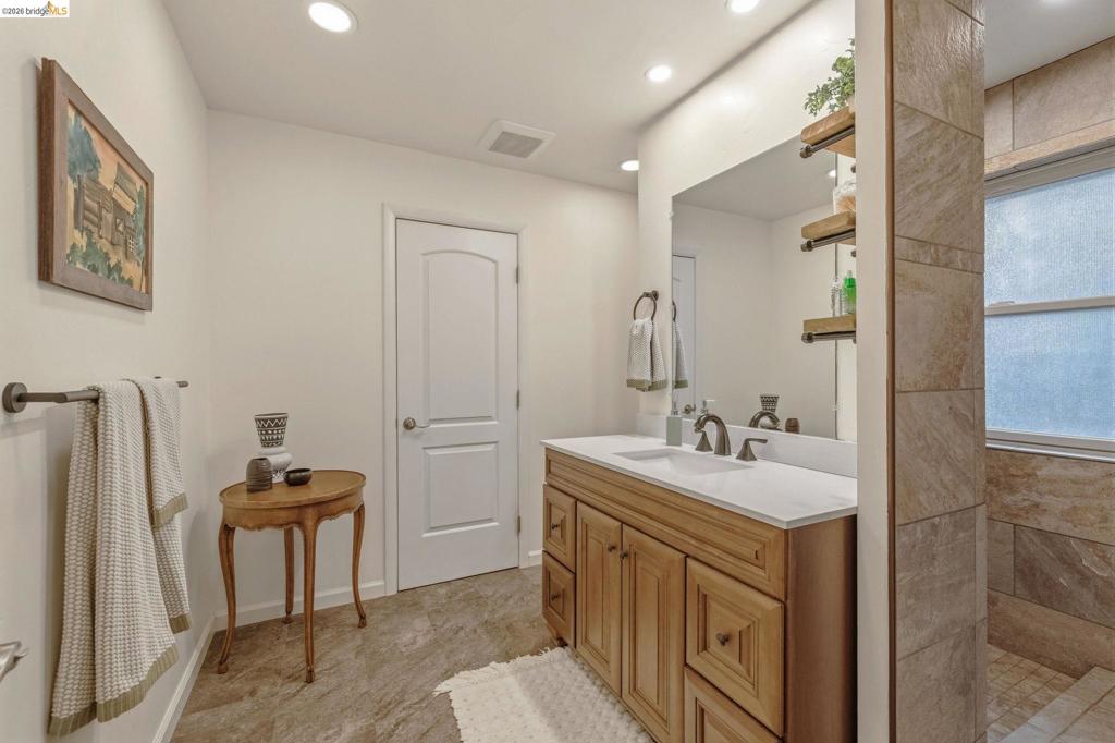 18850 Cherokee Rd, Sonora, CA 95370