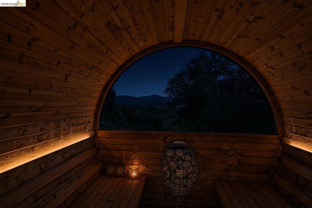 18850 Cherokee Rd, Sonora, CA 95370