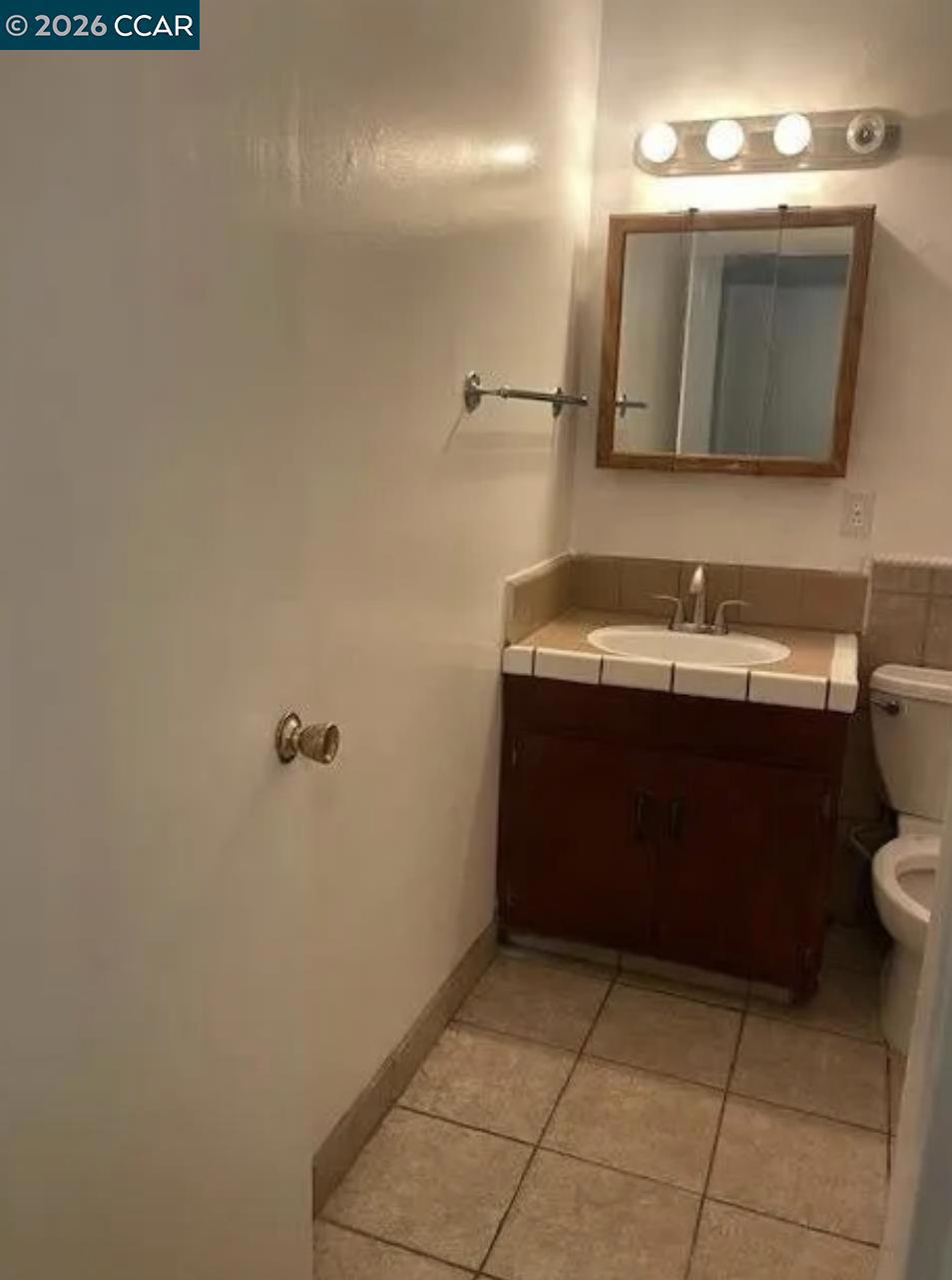 218 W K St, Los Banos, CA 93635