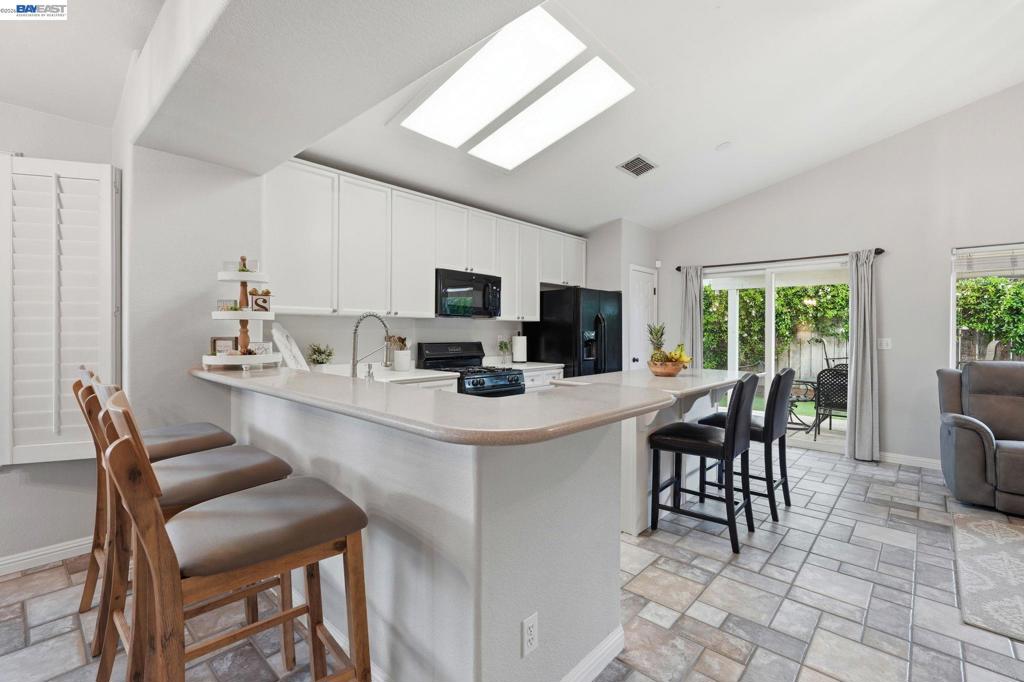3101 La Costa Ln, Modesto, CA 95355