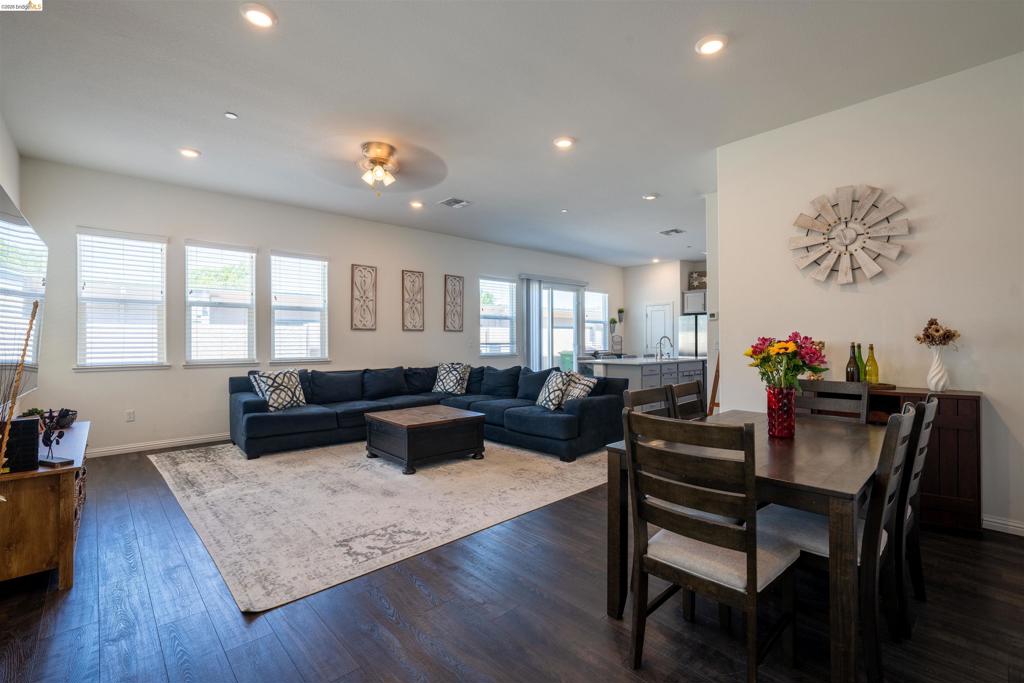 58 Redberry Loop, Brentwood (CC), CA 94513