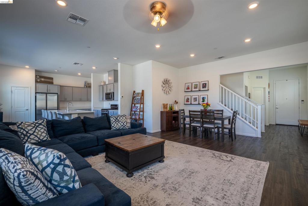 58 Redberry Loop, Brentwood (CC), CA 94513