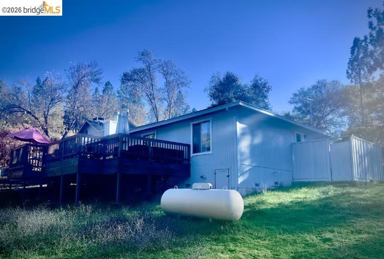 19570 Cottonwood St, Groveland, CA 95321