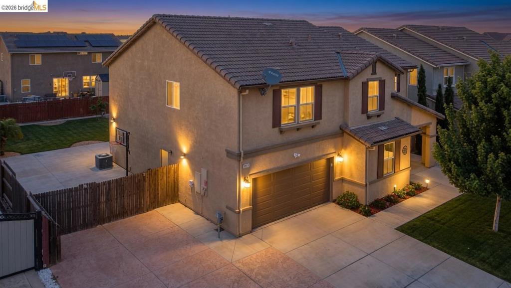 2371 Cornwall Ave, Manteca, CA 95337