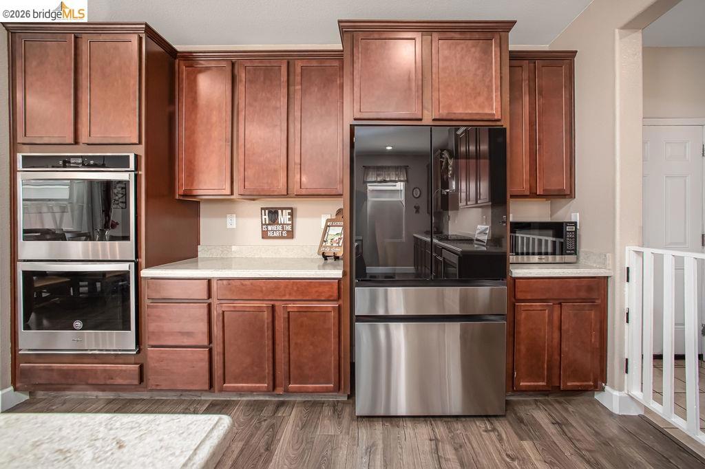 2371 Cornwall Ave, Manteca, CA 95337