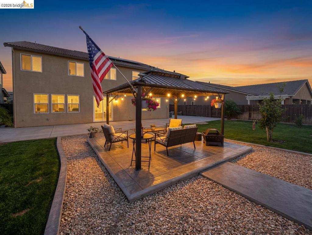 2371 Cornwall Ave, Manteca, CA 95337