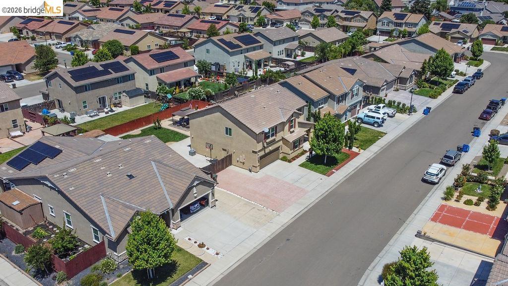 2371 Cornwall Ave, Manteca, CA 95337