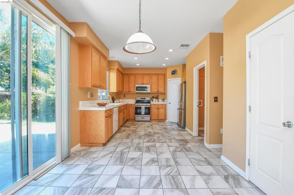 1880 Connor Way, Brentwood (CC), CA 94513