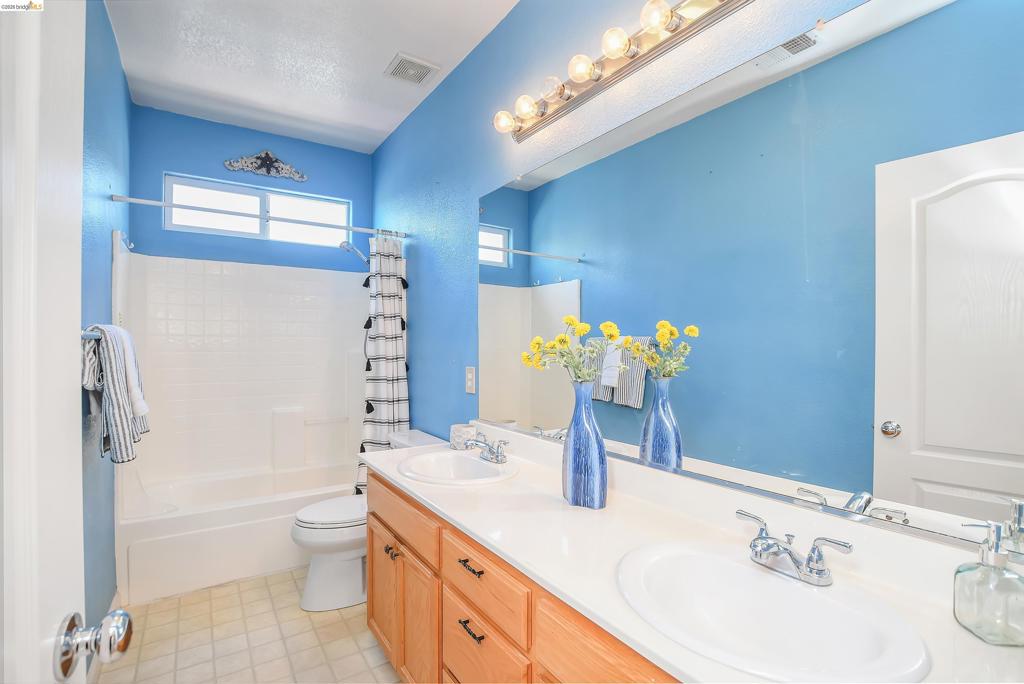 1880 Connor Way, Brentwood (CC), CA 94513