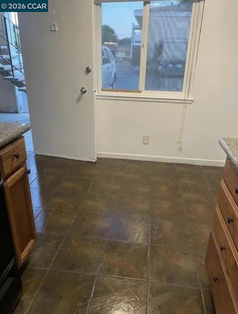 218 220 W K St, Los Banos, CA 93635
