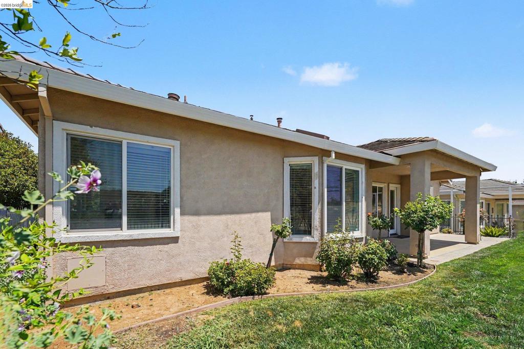 979 Centennial Dr, Brentwood (CC), CA 94513