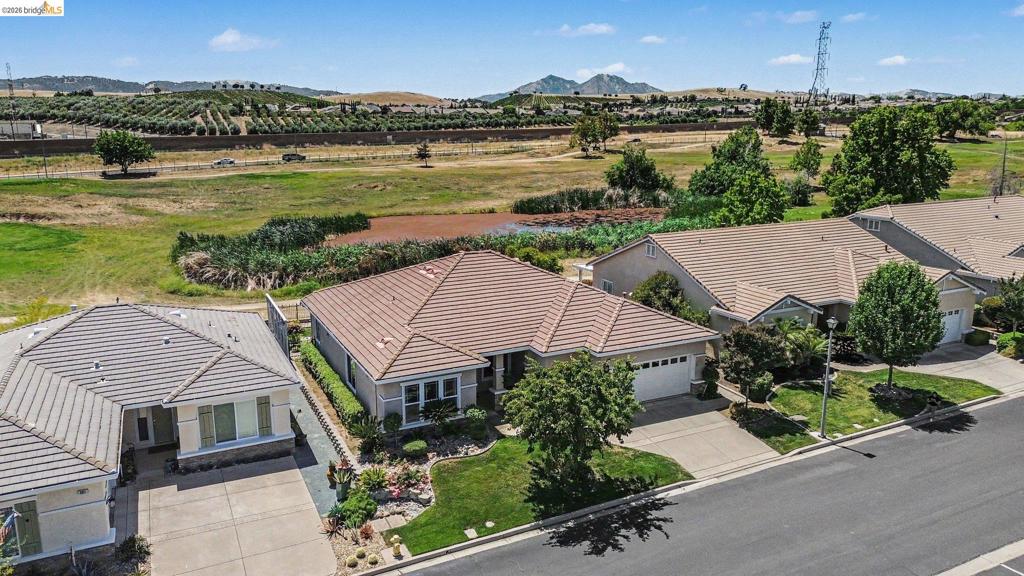 979 Centennial Dr, Brentwood (CC), CA 94513