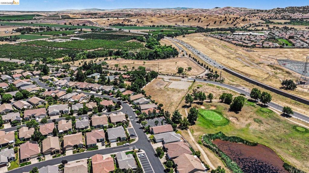 979 Centennial Dr, Brentwood (CC), CA 94513
