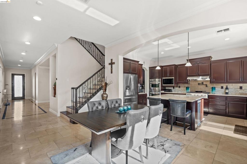 1596 Cherry Blossom Ct, Brentwood (CC), CA 94513
