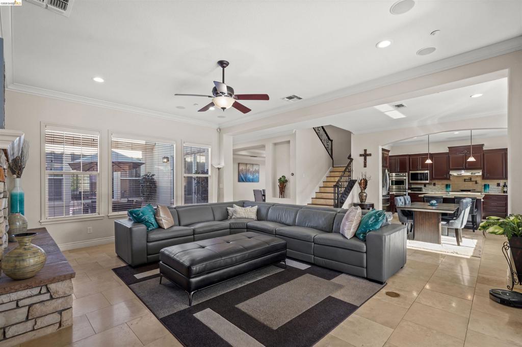 1596 Cherry Blossom Ct, Brentwood (CC), CA 94513