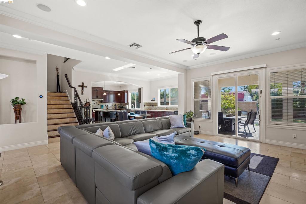 1596 Cherry Blossom Ct, Brentwood (CC), CA 94513